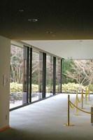 Medium_02　館内通路